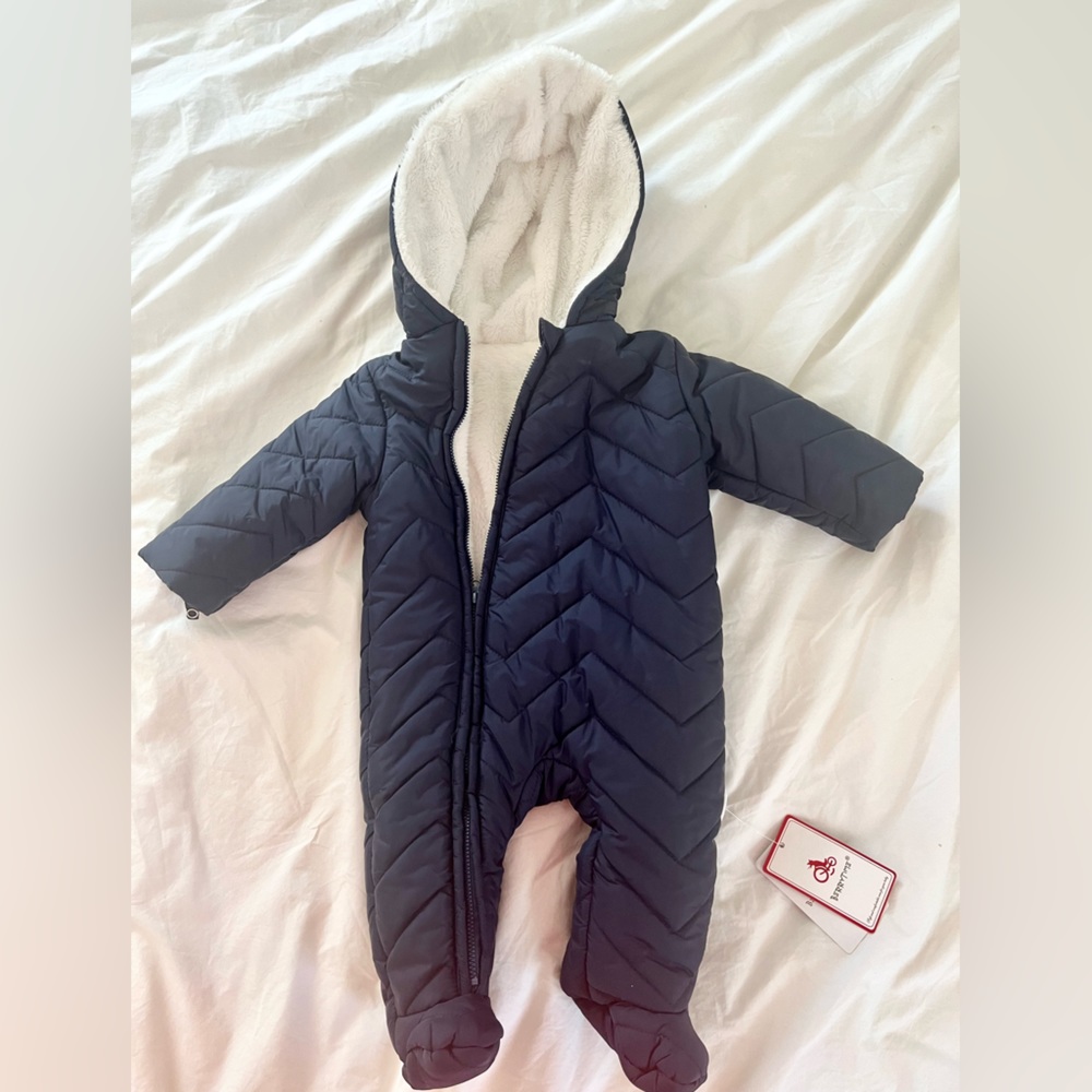 Berrytime snowsuit 3-6 months, new, navy blue